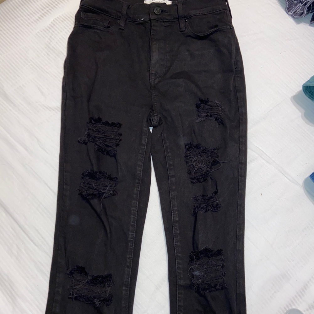 ripped skinny jeans